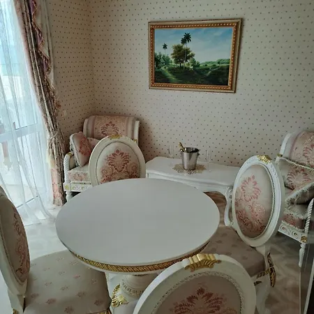 Апартамент В Кк 
